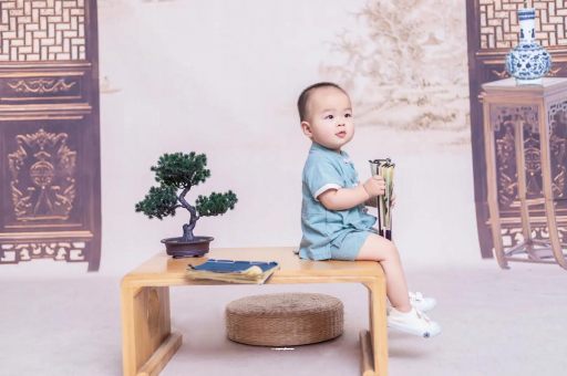 长垣宝宝吃迷糊奶如何纠正